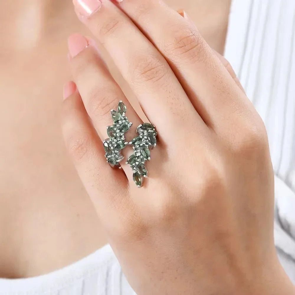 Andranomaro Green Apatite Bypass Leaf Ring in Rhodium Over 925 4.35 cwt